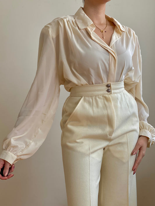 80's VOLUP Cream Long Balloon Sleeves Blouse (L-XL)