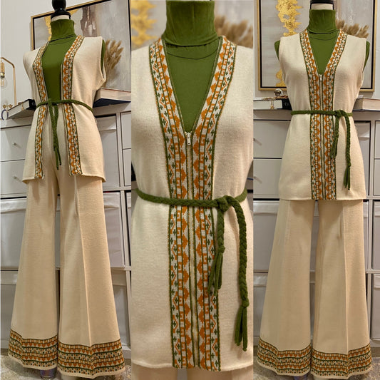 70's 2-Piece Knit Set - Sleeveless Vest & High Rise Bell Bottoms (L)