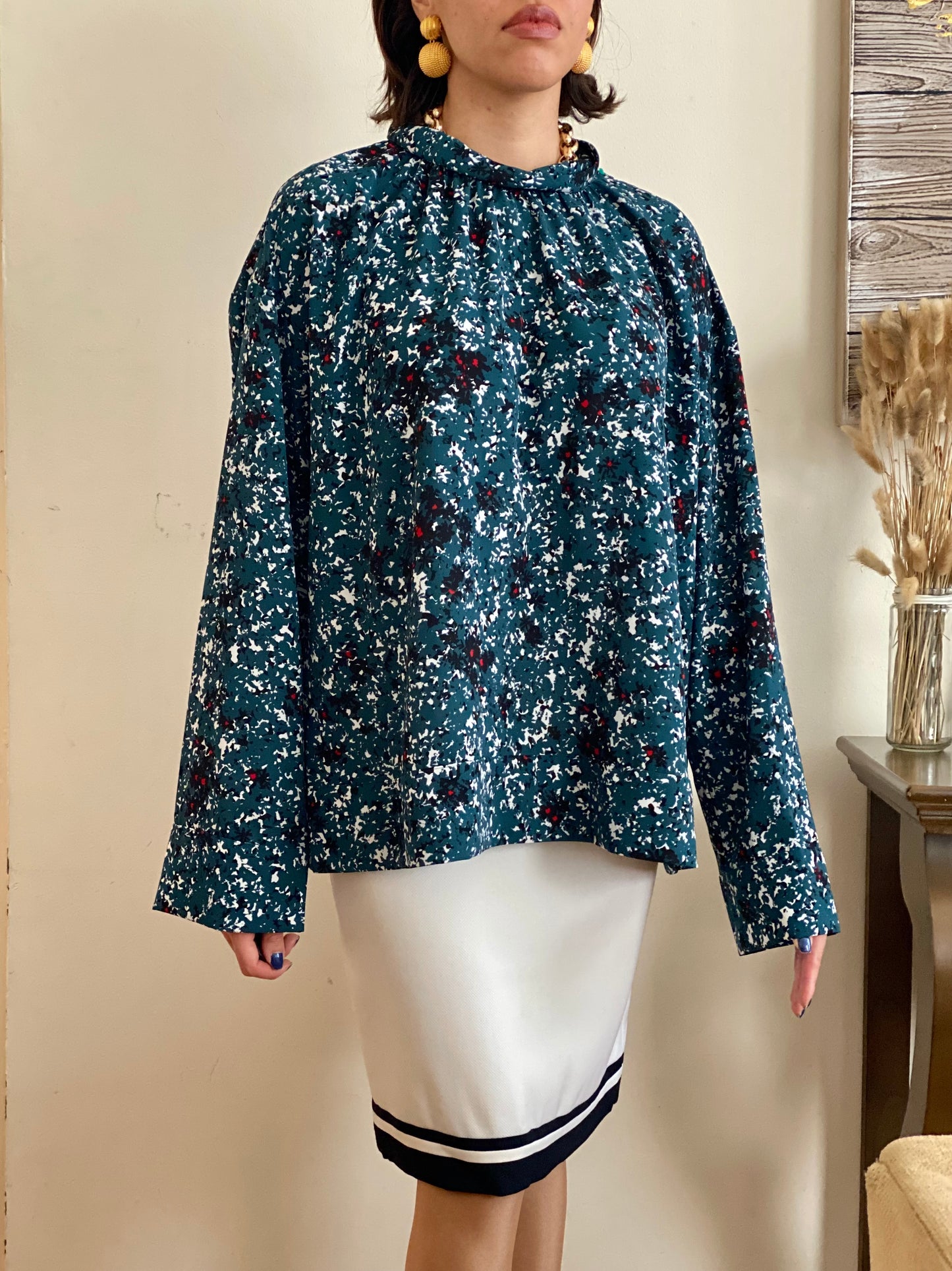 Abstract High Mock Neck Long Sleeve Blouse (XL)