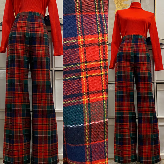 60’s Plaid Tartan High Rise Wide Flare Bottoms (M)