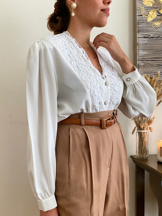 Lace trim long sleeve blouse