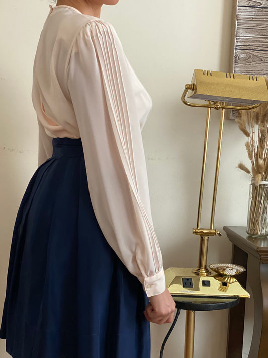 Pleated & Embroidered Puffy Long Sleeve Blouse (M)