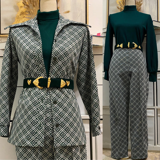 60's-70's Abstract Ankle Length Straight Leg 2Pc Pantsuit (M-L) Petite