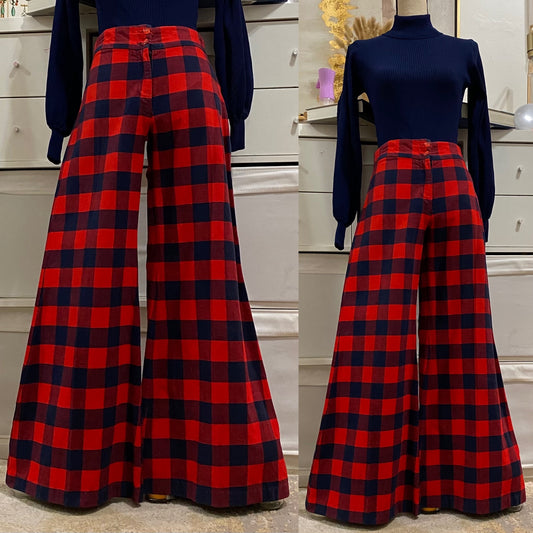 70's Buffalo Plaid Midrise Bell Bottom Cotton Pants (S-M, 31"W)