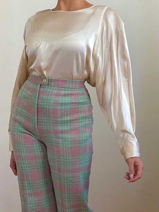 80's 100% Silk Blouse w/ Oversized Sleeves (M-L)