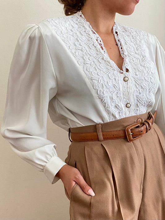Lace trim long sleeve blouse