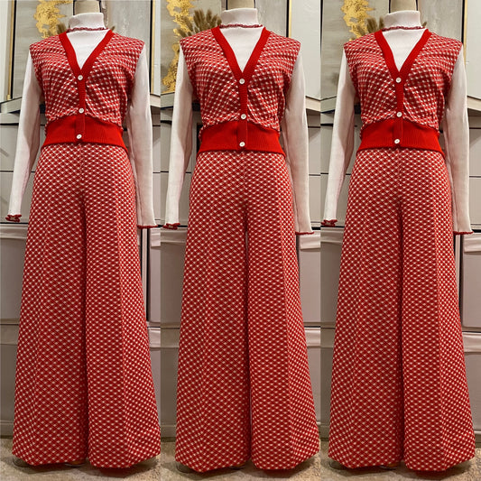 70's Cherry Gingham 2PC Turtleneck Leisure/Pantsuit (M-L, 28"-32"W)